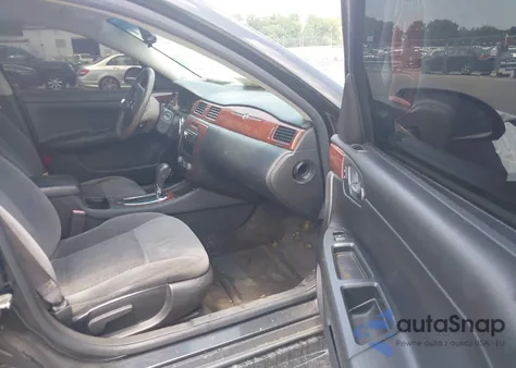 2010 Chevrolet Impala Ls z USA, uszkodzony, nr VIN 2G1WA5EK4A1201820